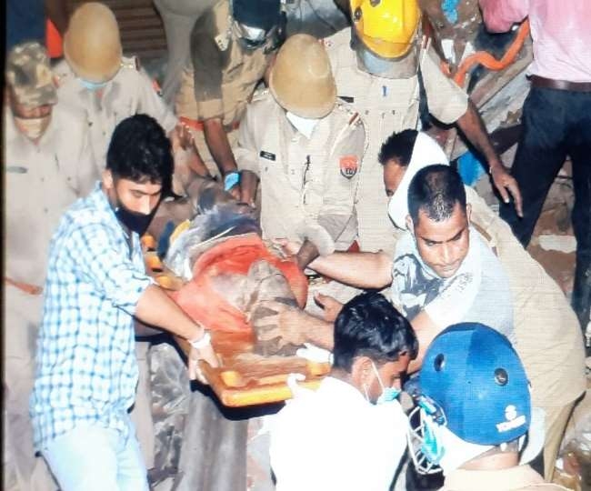 building collapes in noida news