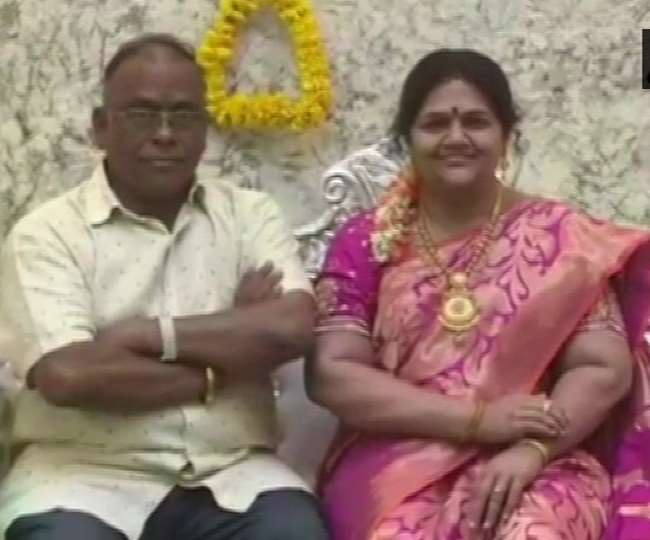 11 08 2020 statue 20615153