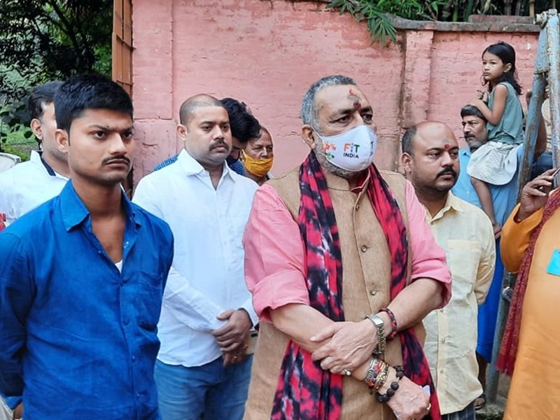 Voting LIVE Updates: बिहार में 71 सीटों पर वोटिंग जारी, औरंगाबाद में बड़ी साजिश नाकाम 9 27 10 2020 giriraj singh 20201028 73251