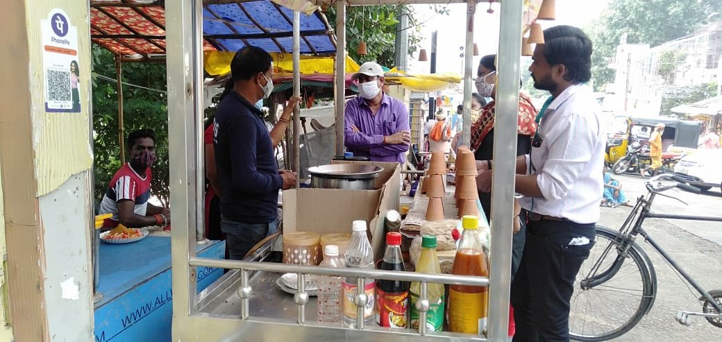 आज अवकाश के दिन भी मास्क वितरण के साथ नगर निगम जबलपुर द्वारा 72 लोगों पर की गई चालानी कार्यवाही 10 IMG 20201010 WA0015