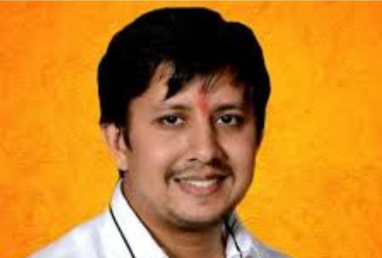 akash vijayvargiya 1543730663