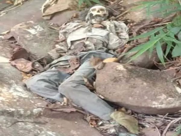 जबलपुर में लापता युवक का पहाड़ी में मिला कंकाल, 11 अक्टूबर से गायब था मनीष 10 n225867588d68f78ff9b9d7d8f7ee012b346c0a1b1e797d4d1b63af353b43e03bccbb605da