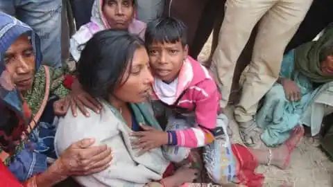 n229409254bcd2458e39621f8a3b6c4b4db39e872c61e2083d09cb17e01e8fa3efbe6ab811