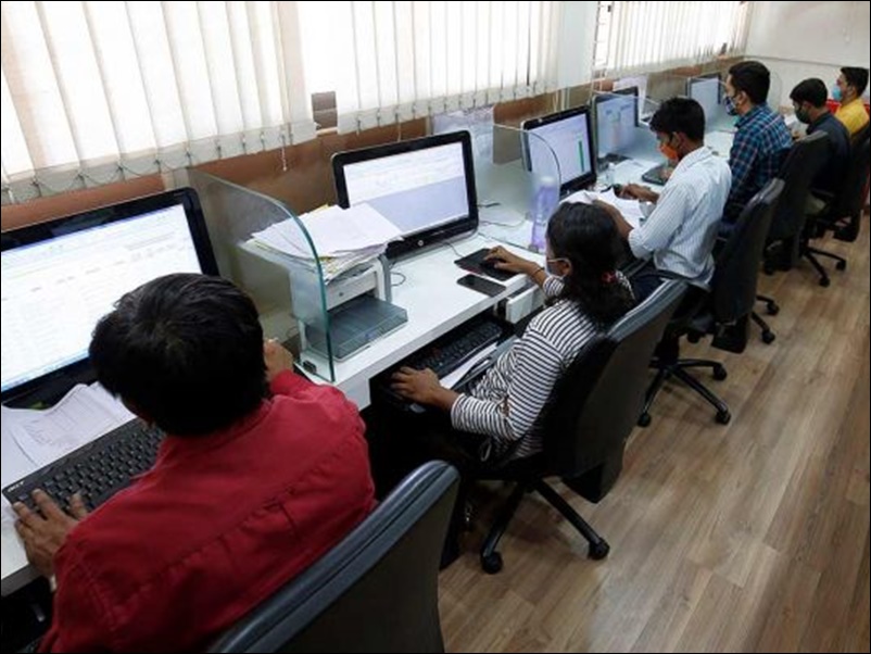 12 12 2020 dress code