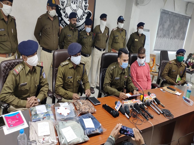 17 12 2020 ratlam crime arrest11 20201217 164029