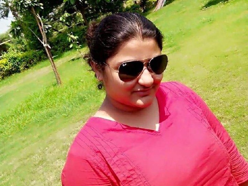 05 01 2021 lady natwarlal 202115 17128