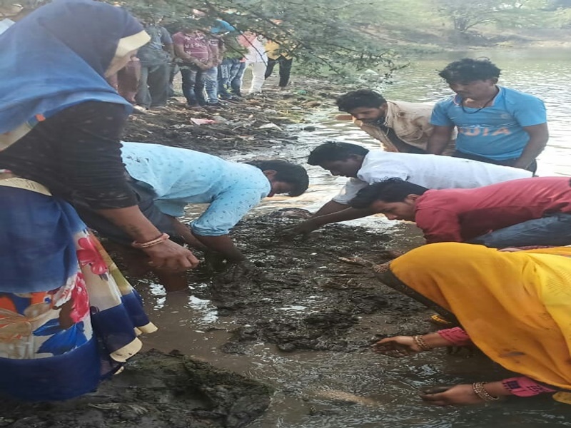 19 01 2021 dhar dead body 2021119 204840