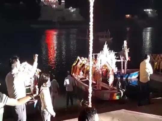 Jabalpur News: ग्वारीघाट में हंगामे के बाद रुकी फ़िल्म शूटिंग, जनिये पूरा मामला 8 navbharat times