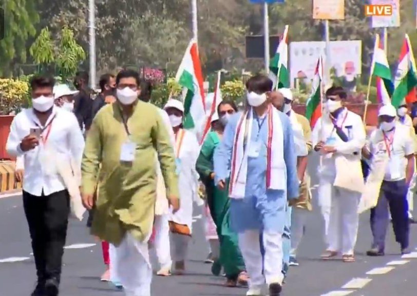 साबरमती से आज़ादी के अमृत महोत्सव का PM ने किया शुभारंभ, संस्कृति मंत्री प्रहलाद करेंगे 75 KM पदयात्रा 1 wp 16156468339286684711649366796006