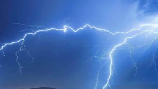 n26945941645360664724bd1ac7f5c2404b65a799a2b5813583afada6604d3d55e4e88ad2c