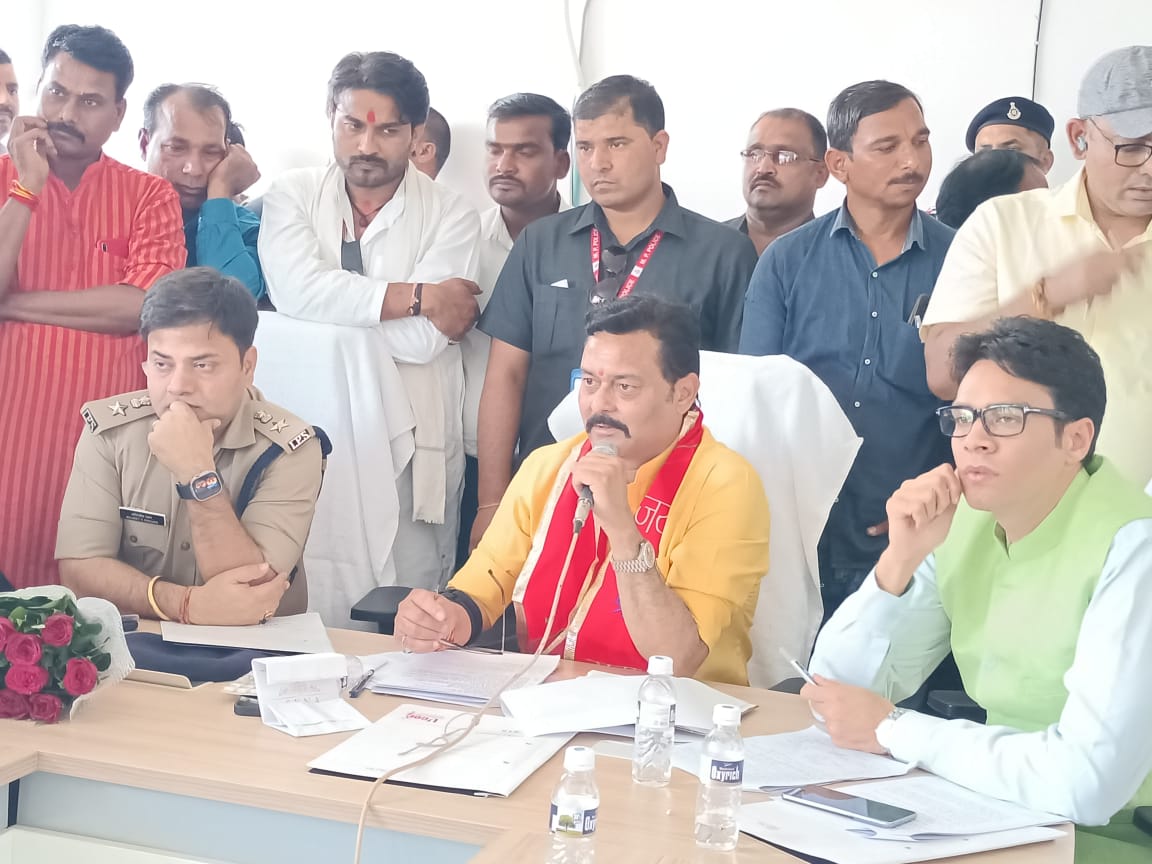 विधायक संजय पाठक के सवालों पर घिरा ACC कैमोर व अमेहटा का मैनेजमेंट, देता रहा गोलमोल जवाब, जमकर लगी क्लास 24 IMG 20230405 WA0060