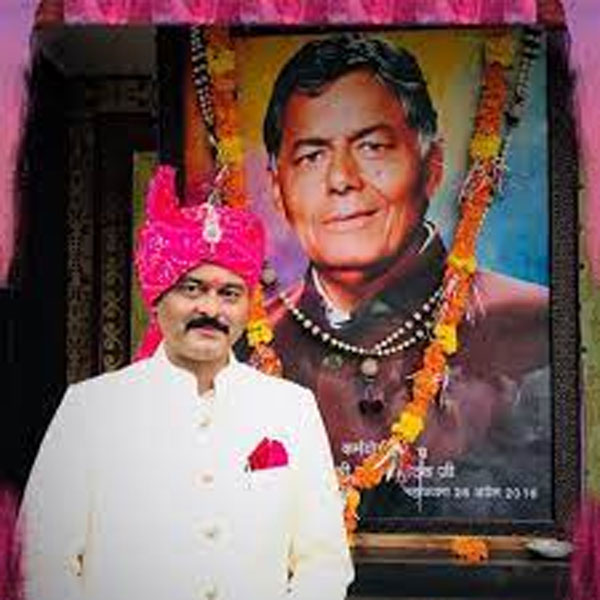 sanjay satyendra pathak