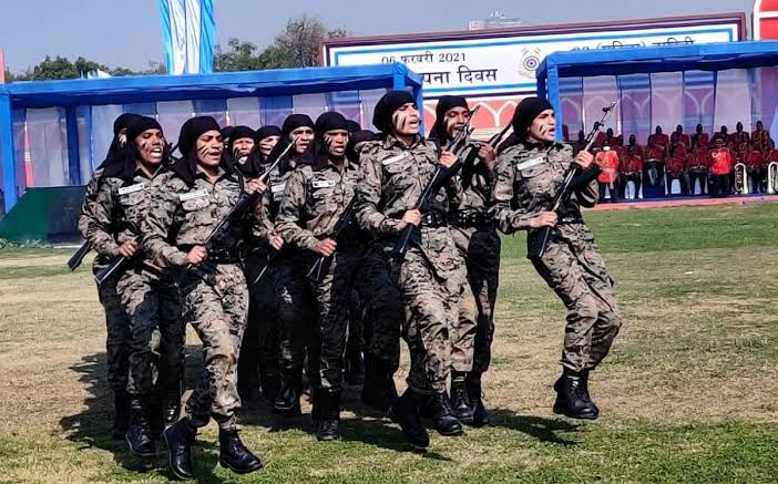 Women's Commando: महिला कमांडो 400 मीटर दूर से दुश्मन पर लगा सकेंगी सटीक निशाना 22 images 1 2