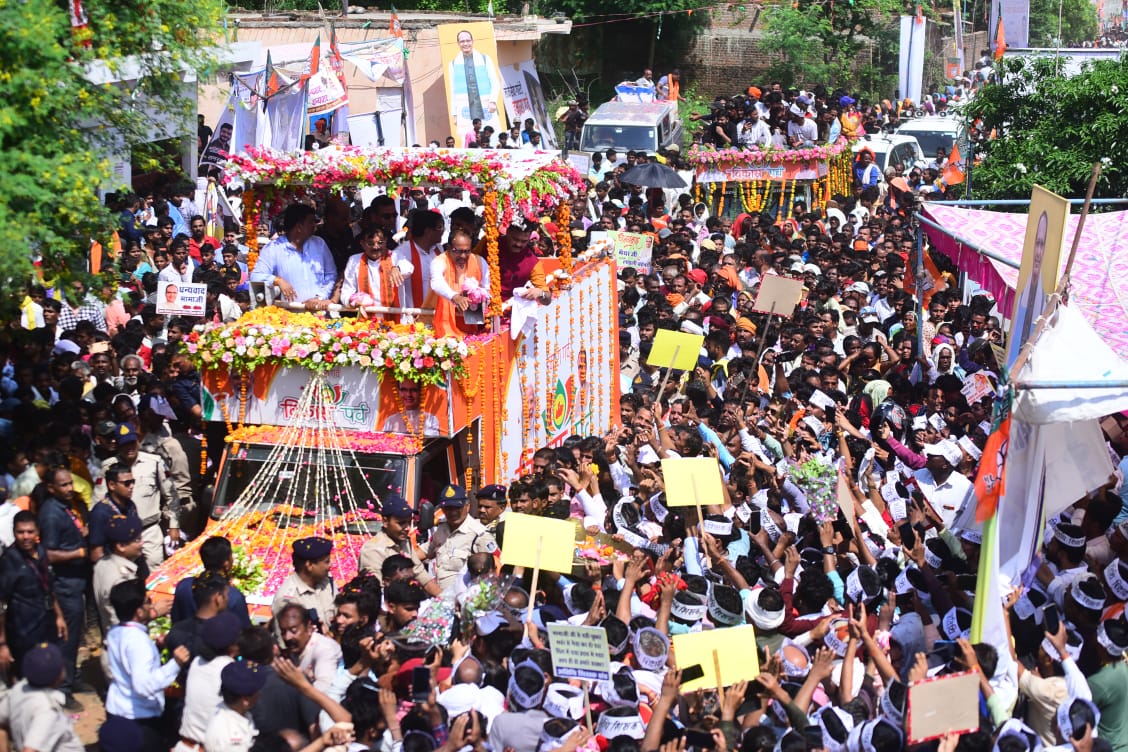 Shahdol CM NEWS: लाड़ली बहनों के द्वारा बाइक रैली से स्वागत, राज्य स्तरीय स्कूटी वितरण का शुभारंभ करेंगे मुख्यमंत्री शिवराज सिंह चौहान 22 IMG 20230727 WA0019