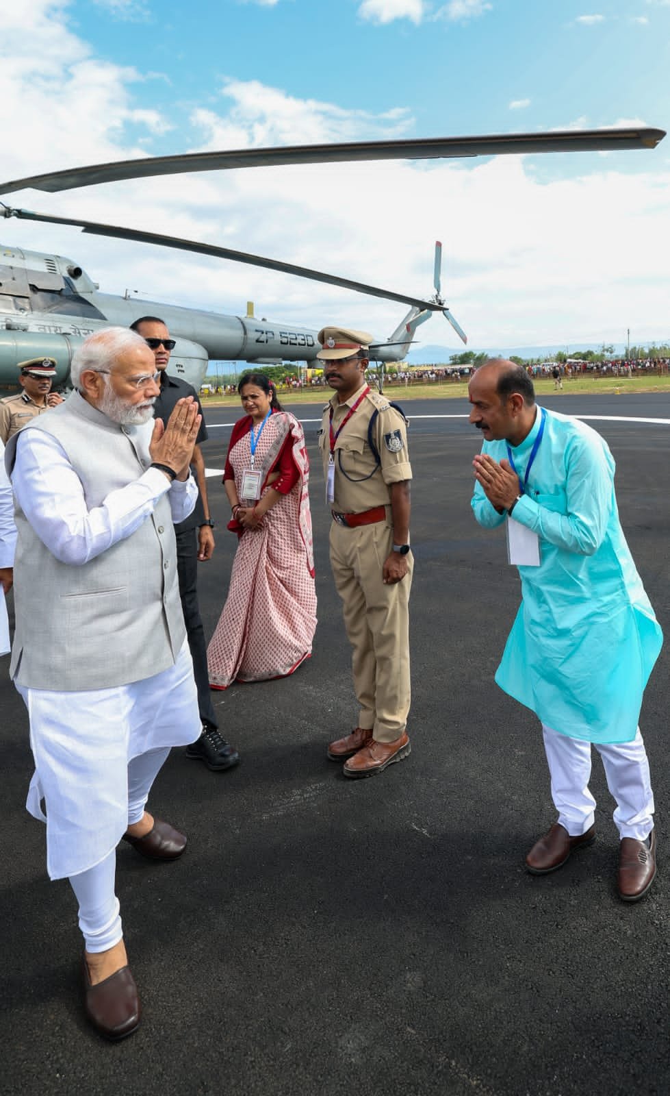 प्रधानमंत्री जी के स्वागत का अवसर मिला KDA अध्यक्ष पीताम्बर टोपनानी को 1 wp 1688319786764