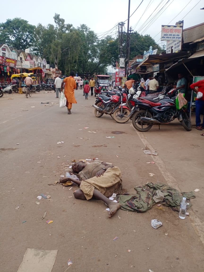 Katni Breaking: कई घण्टों पुलिस के सामने पड़ी रही लाश 22 IMG 20230929 WA0003