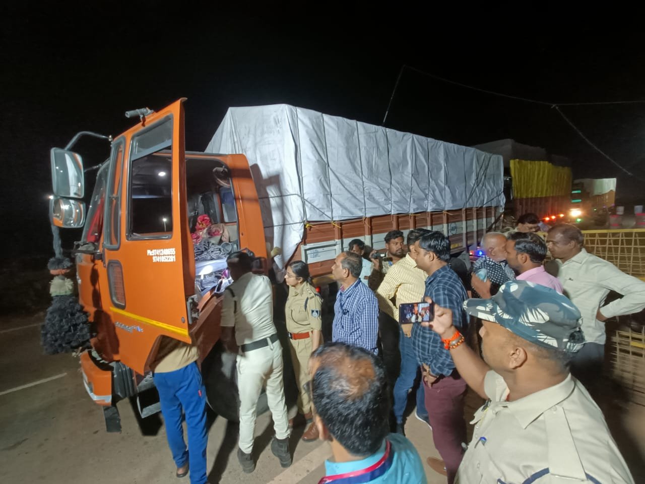 Election News CSP ख्याति मिश्रा ने संभाला मोर्चा, हाइवे पर सघन चैकिंग 11 IMG 20231021 WA0051