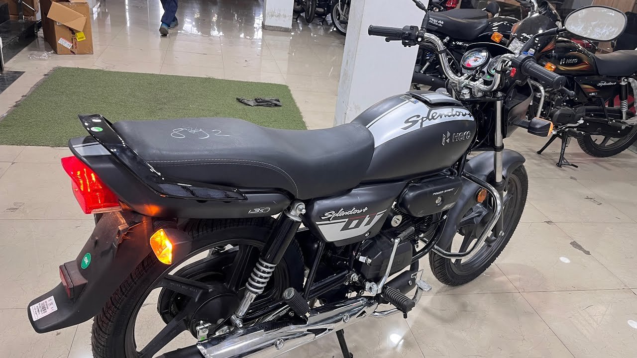 10 हजार में अपना बना लो Hero Splendor Plus 100cc को धांसू इंजन और न्यू फ़ीचर्स , 83 किलोमीटर माइलेज के साथ 3 10 हजार में अपना बना लो Hero Splendor Plus 100cc को धांसू इंजन और न्यू फ़ीचर्स 83 किलोमीटर माइलेज के साथ