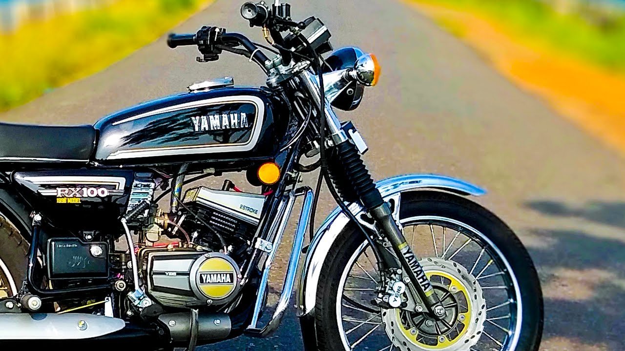 90 के दशक की बाइक मार्केट में फिर तूफ़ान मचाने आ रही है Yamaha RX 100 नये इंजन के साथ में 6 Yamaha RX 100