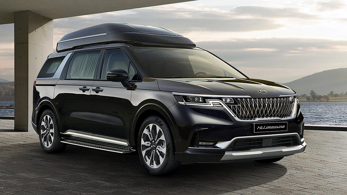 Kia Carnival Limousine