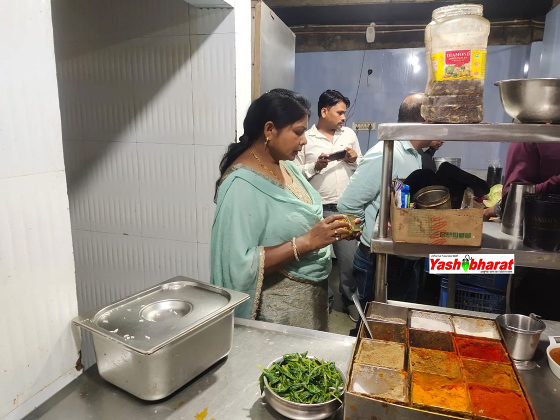 raid in urvashi hotel