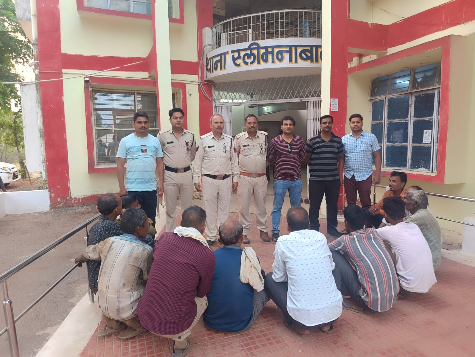 जुआरियों एवं सटोरियों के खिलाफ स्लीमनाबाद पुलिस की बड़ी कार्रवाई 42 IMG 20240603 WA0024