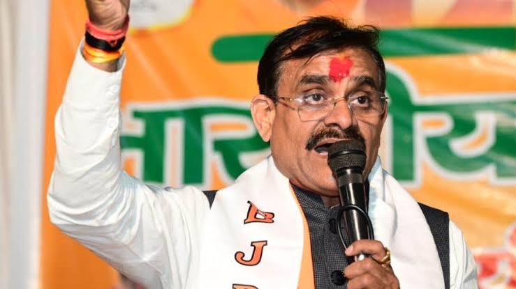 खजुराहो सीट पर बीजेपी प्रदेशाध्यक्ष वीडी शर्मा ने 5 लाख 41 हजार 229 वोटों से दर्ज की बड़ी जीत 23 images 12