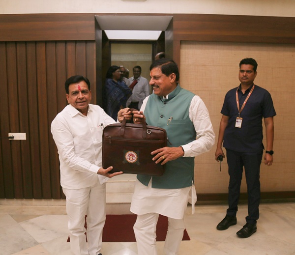 MP Budget Live Updates 3