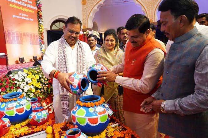 महाकाल से खाटू श्याम जी तक बनेगा आध्यात्मिक कारिडोर 22 images 11