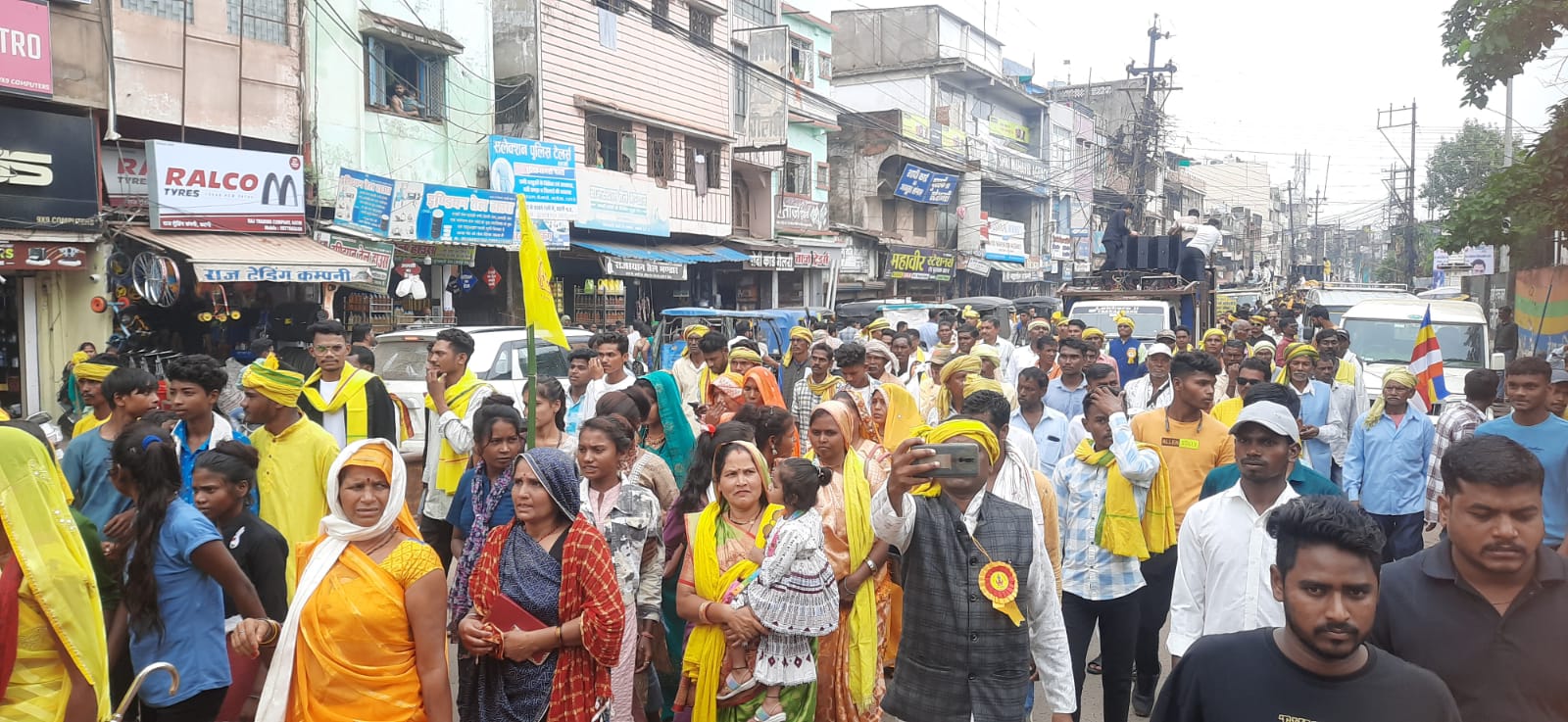 विश्व आदिवासी दिवस पर कटनी में निकली रैली, आदिवासी संगठन के लोग शामिल हुए 22 IMG 20240809 WA0027