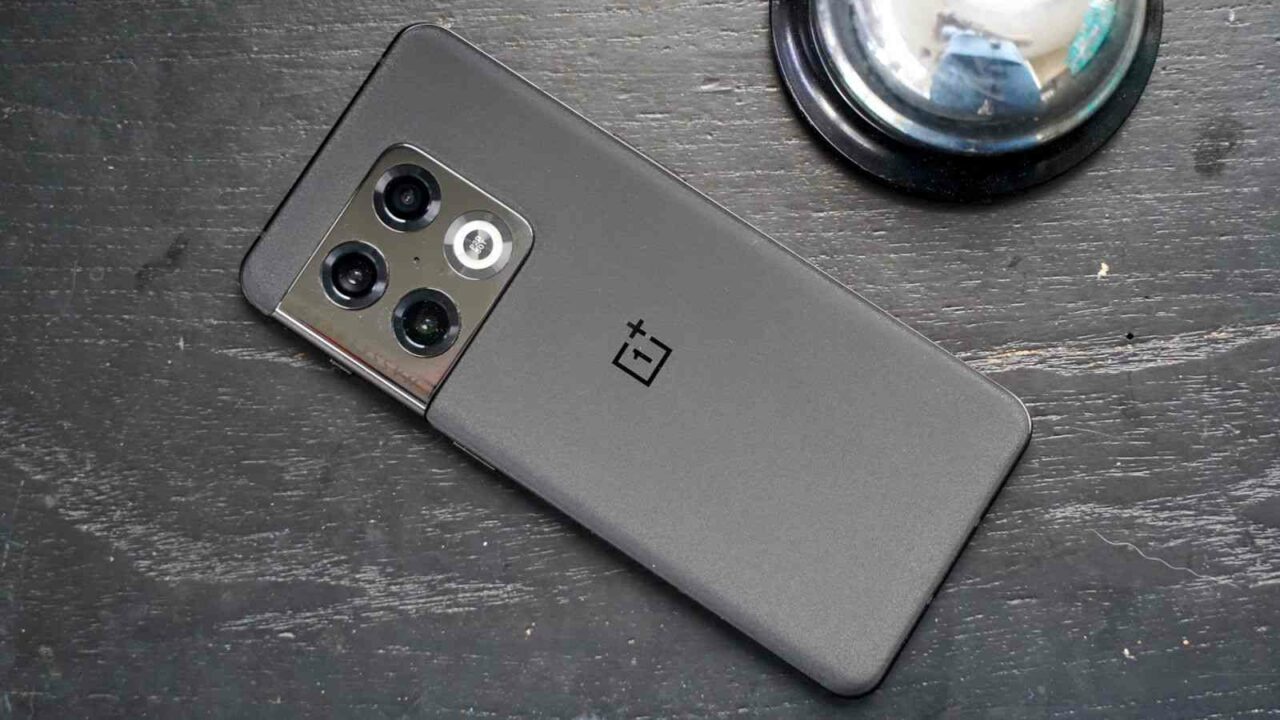 ONE PLUS 1