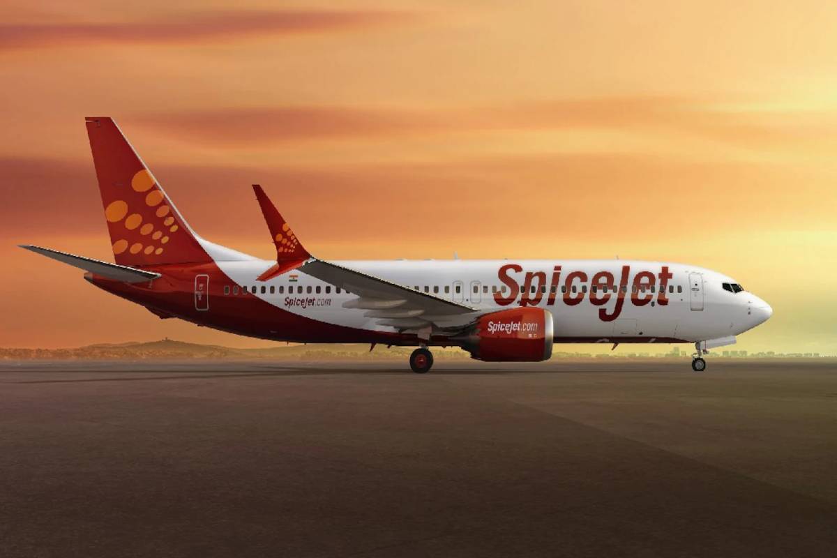 SpiceJet GST Crisis: स्पाइसजेट पर टूटा ₹124 करोड़ का टैक्स बम; महीनों से नहीं भरा रिटर्न, GST रजिस्ट्रेशन रद्द करने का नोटिस; सोमवार को शेयर क्रैश होने की आशंका 22 SpiceJet