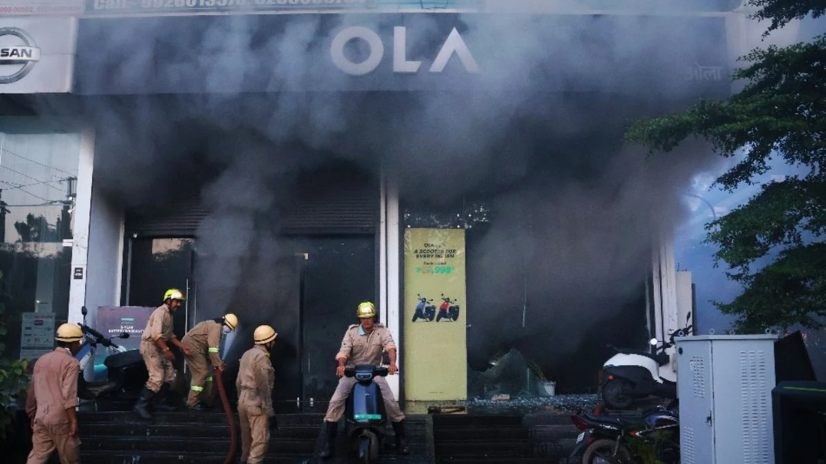 Fire In OLA Showroom