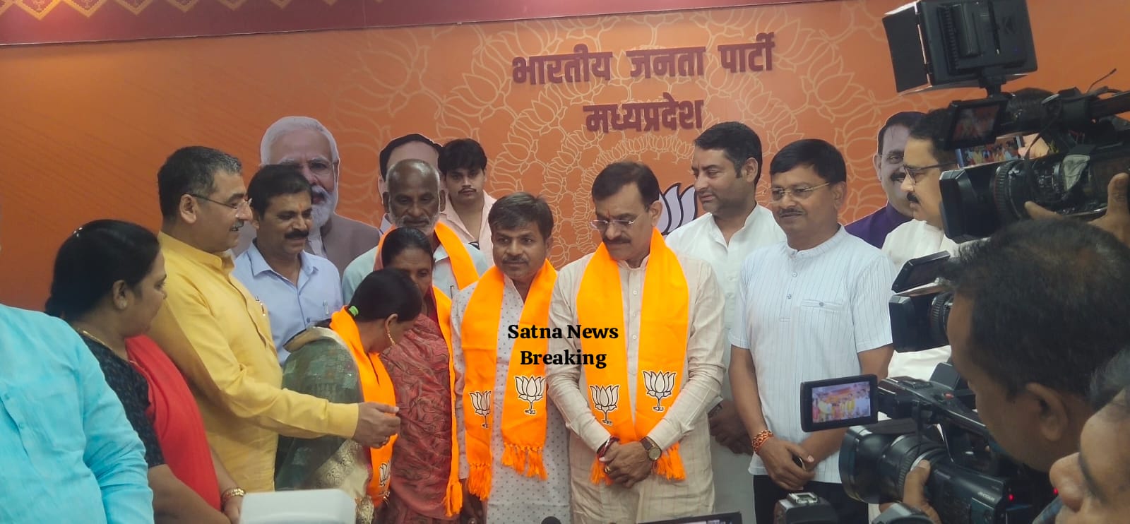 सतना नगर निगम में कांग्रेस को बड़ा झटका, दो पार्षद बीजेपी में शामिल 22 IMG 20240912 WA0002