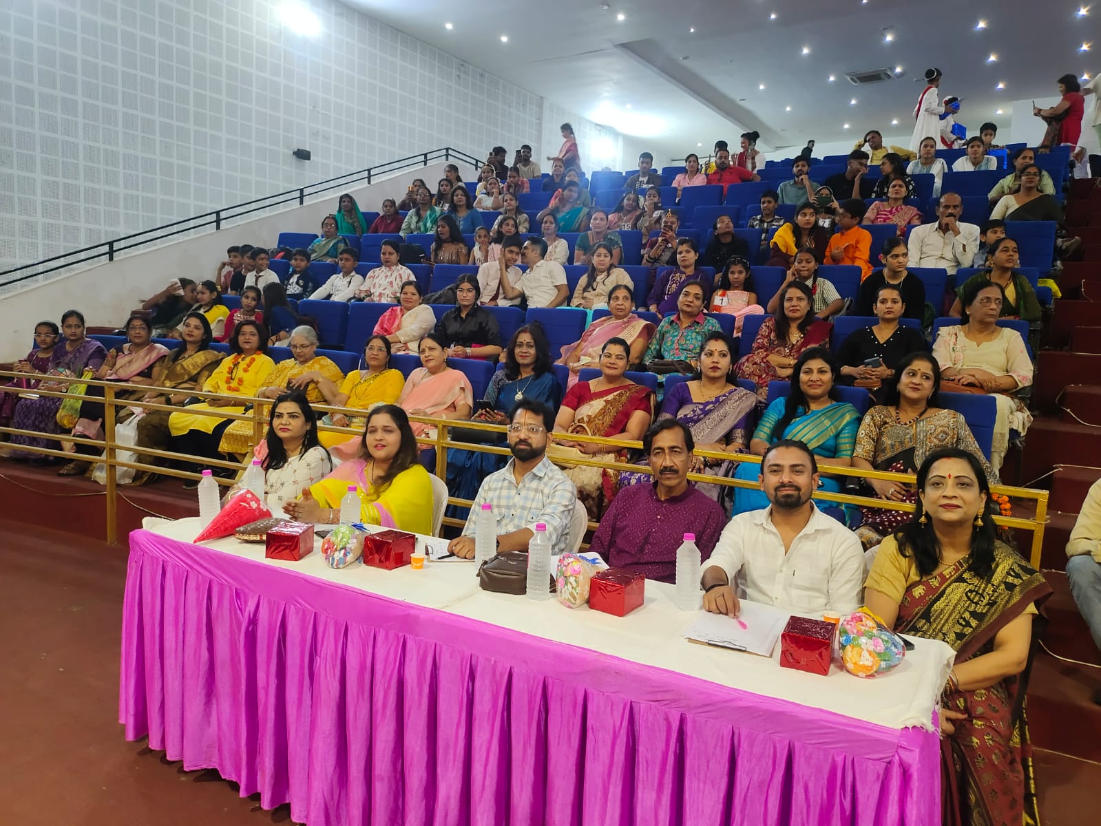 यूथ कटनी द्वारा रंग रंग सांस्कृतिक कार्यक्रम संपन्न 22 IMG 20240918 WA0032