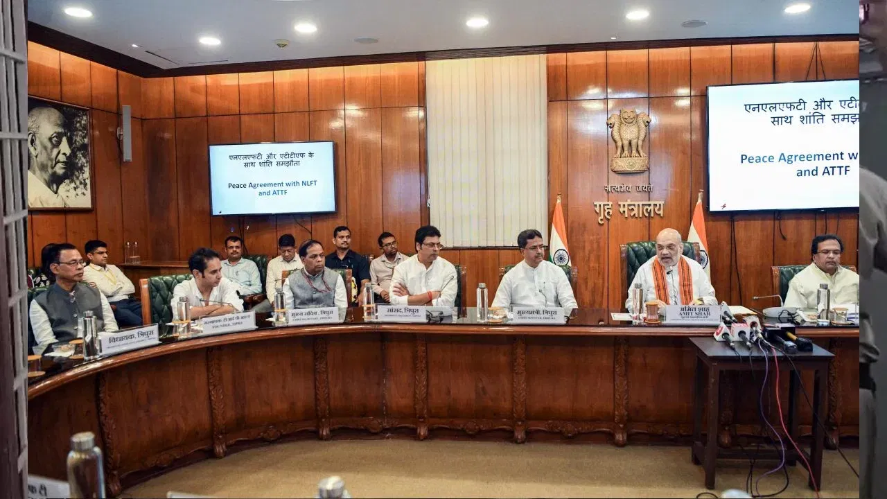 govt signs peace deal with 2 tripura groups