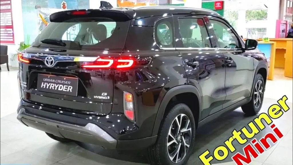 Scorpio को जोरों की टक्कर लेने launch हुई तूफानी फीचर्स वाली Toyota Hyryder Mini Fortuner कार