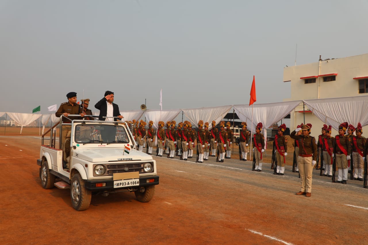 गणतंत्र दिवस समारोह की तैयारियों के सिलसिले मे फुल ड्रेस रिहर्सल संपन्न 42 IMG 20250124 WA0008