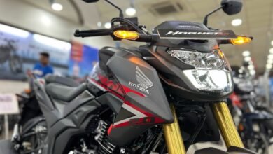 कड़क फीचर्स के साथ मार्केट में अपना रुतबा दिखाने launch हुई Honda hornet 2.0 की स्टाइलिश बाइक