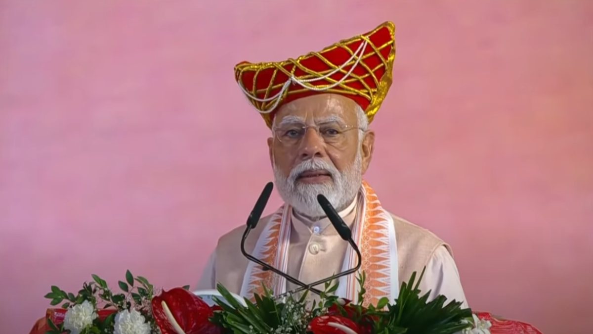 पाकिस्तान पर पीएम मोदी का बड़ा हमला: भोपाल में बोले-सिंदूर हमारी परंपरा का प्रतीक, अब ये भारत के शौर्य का प्रतीक है 22 MODI14