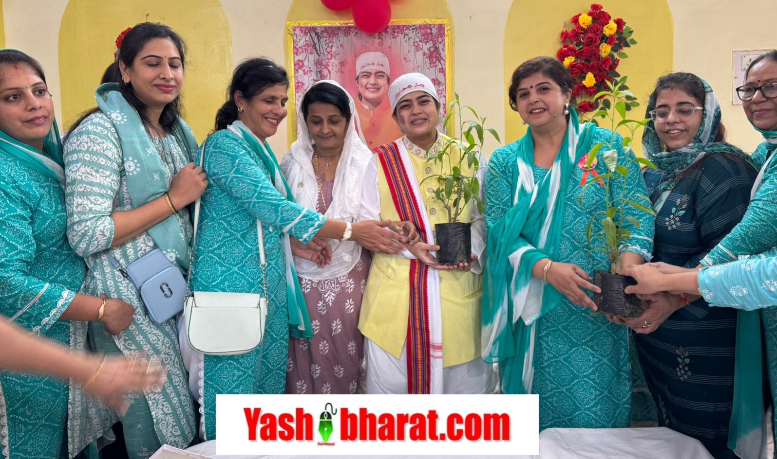 40 दिनों की आस्था में पर्यावरण संदेश: वरुण संस्था एवं वरुण महिला मंडल के संयुक्त तत्वाधान सिंधी चालीसा पर्व के दौरान मंदिर परिसर में वृक्षारोपण