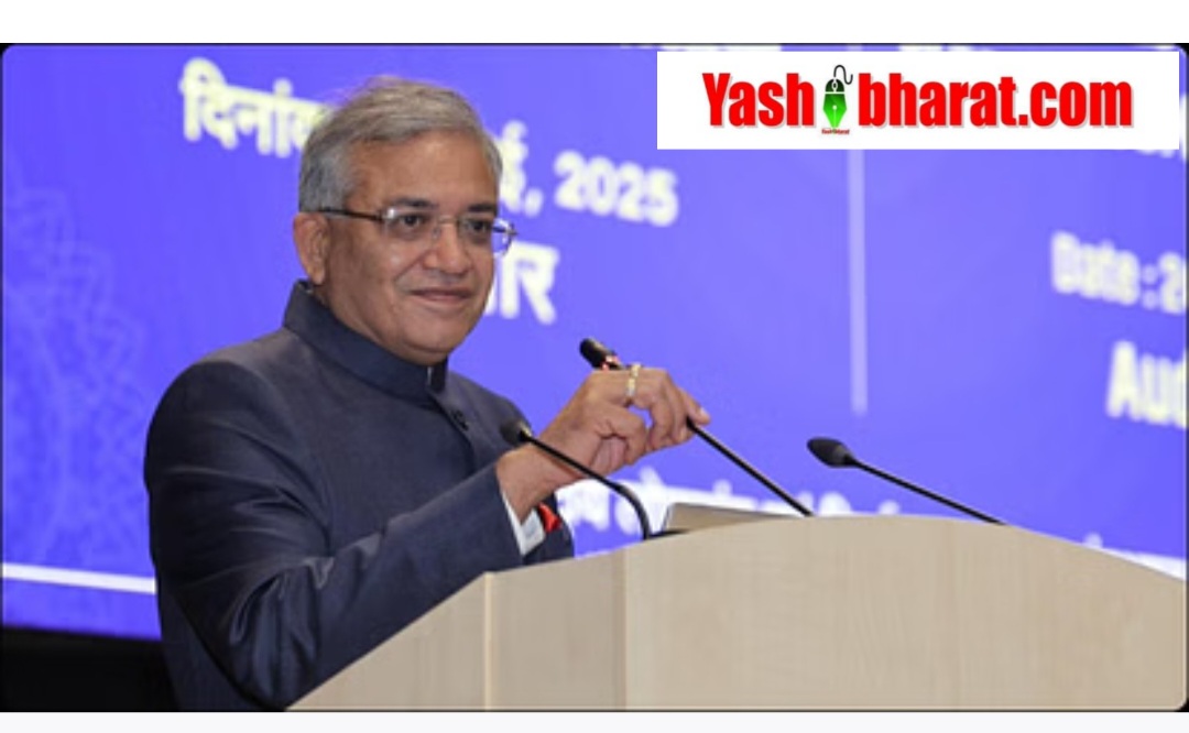 CEC का बड़ा बयान: 'जहां आप रहते हैं, वहीं बन सकते हैं वोटर', वोट कटने की आशंका पर ज्ञानेश कुमार ने तोड़ी चुप्पी