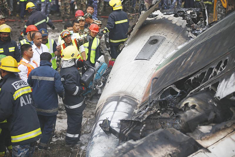Aircraft crash In Dhaka: ढाका में कॉलेज पर गिरा बांग्लादेशी f-7 एयरक्राफ्ट, 6 लोगों की मौत 42 Aircraft crash In Dhaka