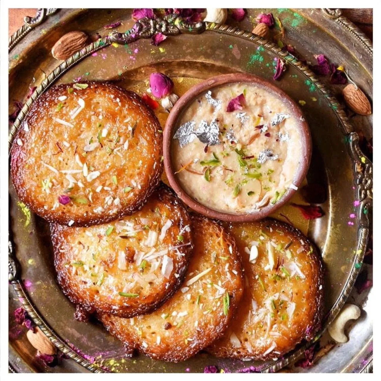 हरियाली तीज 2025: स्वादिष्ट मिठाइयों से मनाएं त्योहार, झटपट रेसिपी के साथ