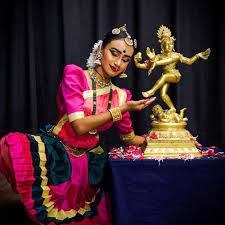 21-28 जुलाई: Remona Pereira ने सात दिनों में 170 घंटे भरतनाट्यम कर इतिहास रचा