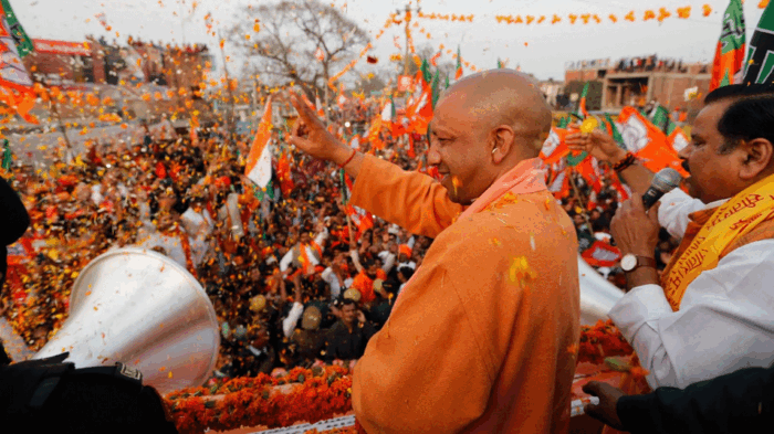 पहले मंदिर का पैसा कब्रिस्तान में लगता था, वक्फ की लूट पर सपा-कांग्रेस चुप क्यों? प्रतापगढ़ में गरजे सीएम योगी 12 yogi 109492598