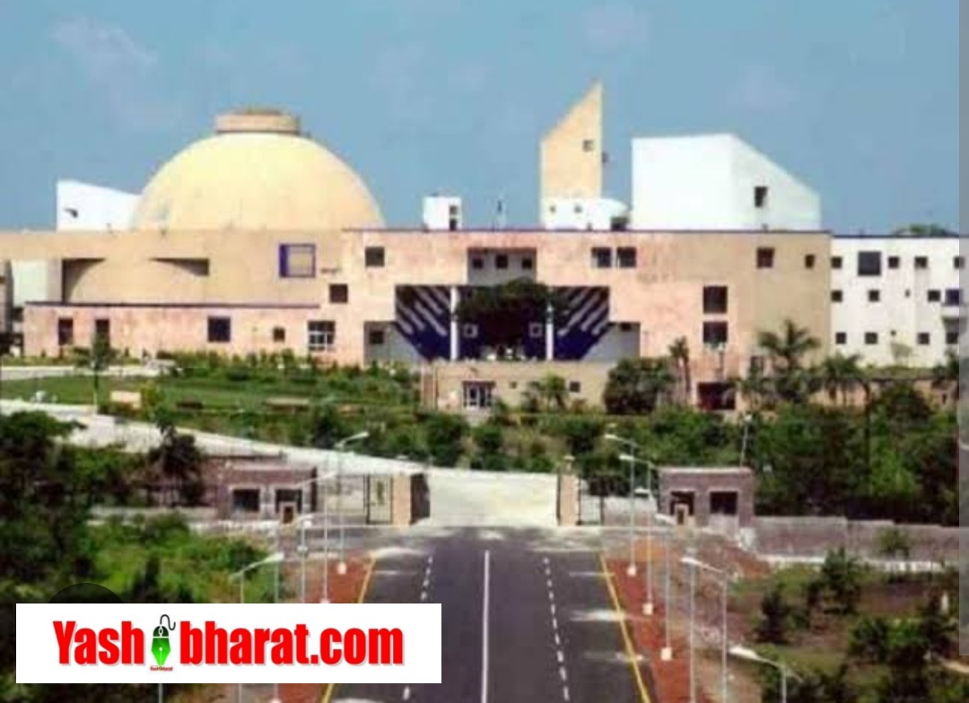 मप्र श्रम संशोधन 2025: अब हड़ताल या उद्योग बंद की पहले से 6‑सप्ताह (1.5‑महीने) की सूचना देना अनिवार्य – तीन श्रम कानूनों में प्रमुख बदलाव