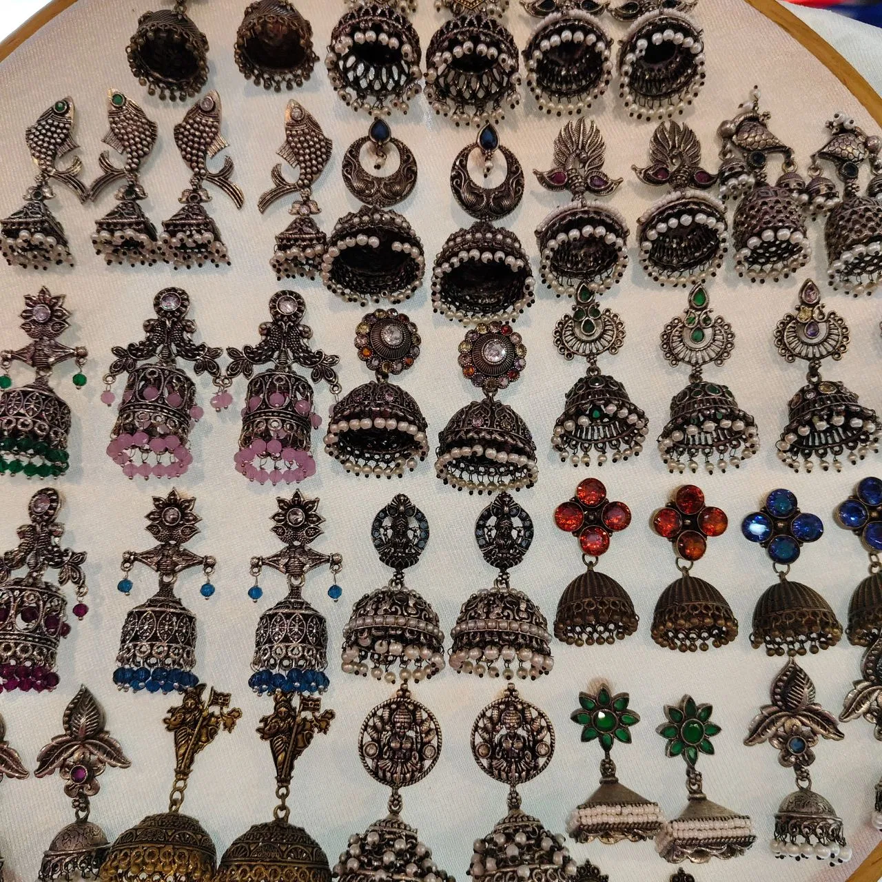 हरतालिका तीज पर पहनें ये खास ईयररिंग्स, साड़ी-सूट को दें एक नई पहचान