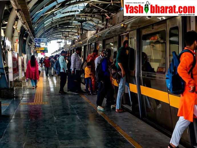 Delhi Metro Station: लाल किला मेट्रो स्टेशन के पास ब्लास्ट-रोजाना 90 हजार यात्रियों की आवाजाही, 6 अहम जगहों से जुड़ा है यह स्टेशन