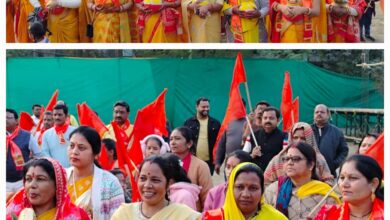 बरंगवा बस्ती के हिंदू सम्मेलन के निमित्त निकली कलश यात्रा, हुई ध्वज की स्थापना, संत महात्माओं की उपस्थिति में 25 जनवरी को निर्मल सत्य गार्डन में आयोजित होगा हिंदू सम्मेलन 9 20260114 190102